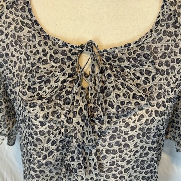 Sundance Silk Animal Print Dress Gray White Ruffle Leopard Small - Picture 4 of 9
